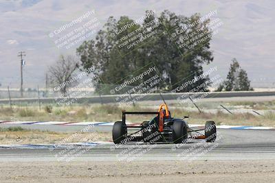 media/Jun-02-2024-CalClub SCCA (Sun) [[05fc656a50]]/Group 6/Qualifying/